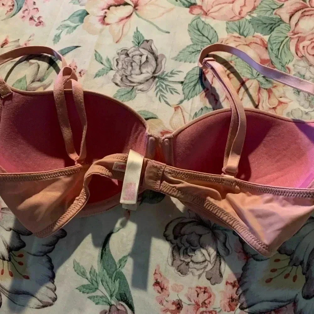 Pink Victoria Secret Women’s Tan Bra Size 32 C With Underwire and Push-up - Picture 7 of 11